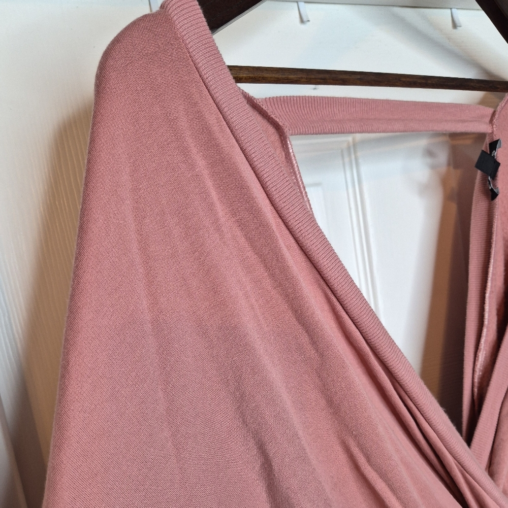 Express Dusty Rose Wrap Blouse Top Size L - Picture 3 of 9